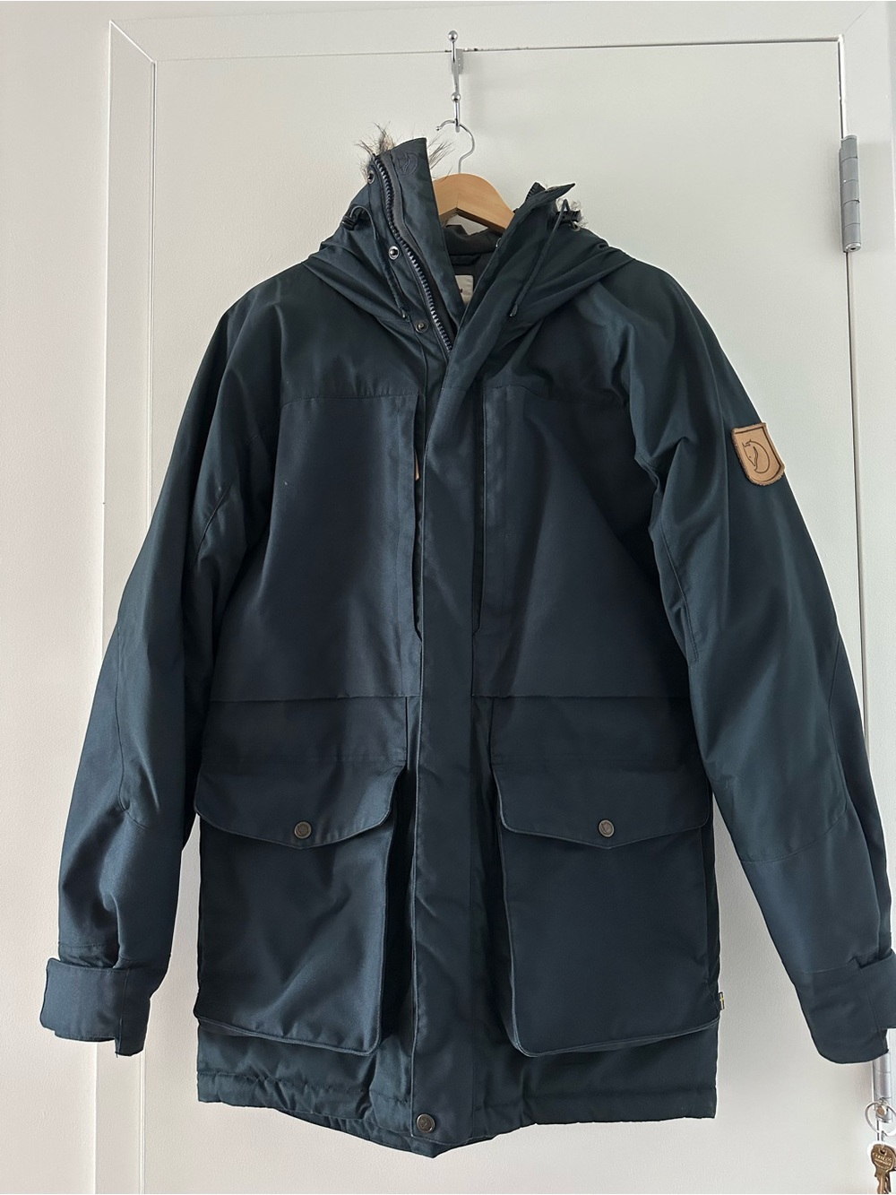 Fjallraven Barents Parka Men's Small Blue Hooded Winter Coat